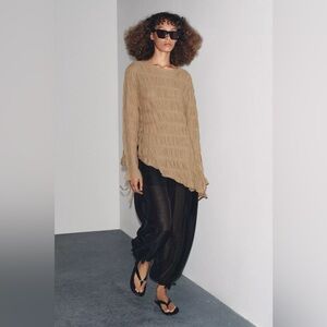 ZARA RUCHED KNIT TOP